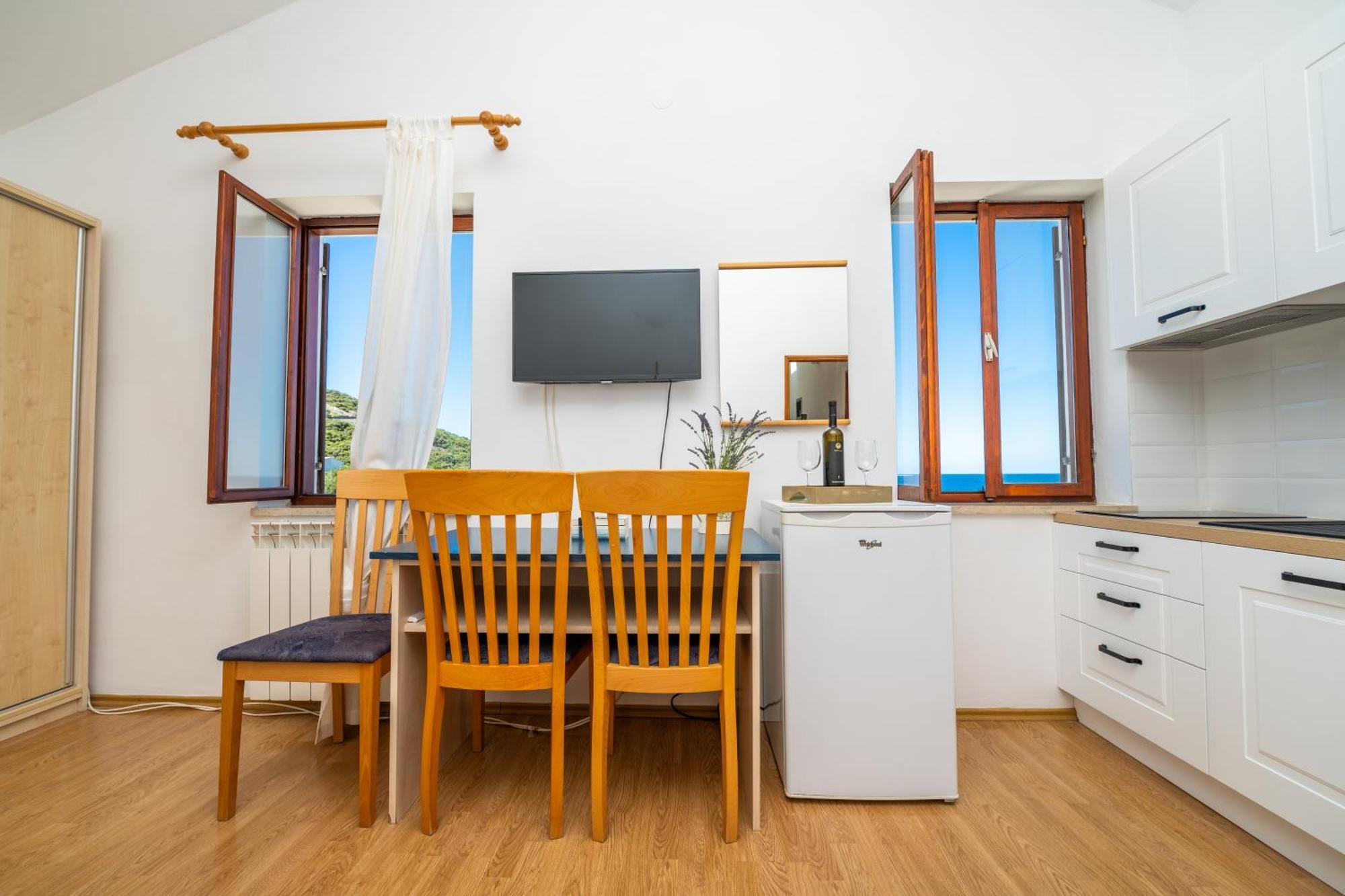 Sobe I Apartman Mareta Miholascica Eksteriør bilde
