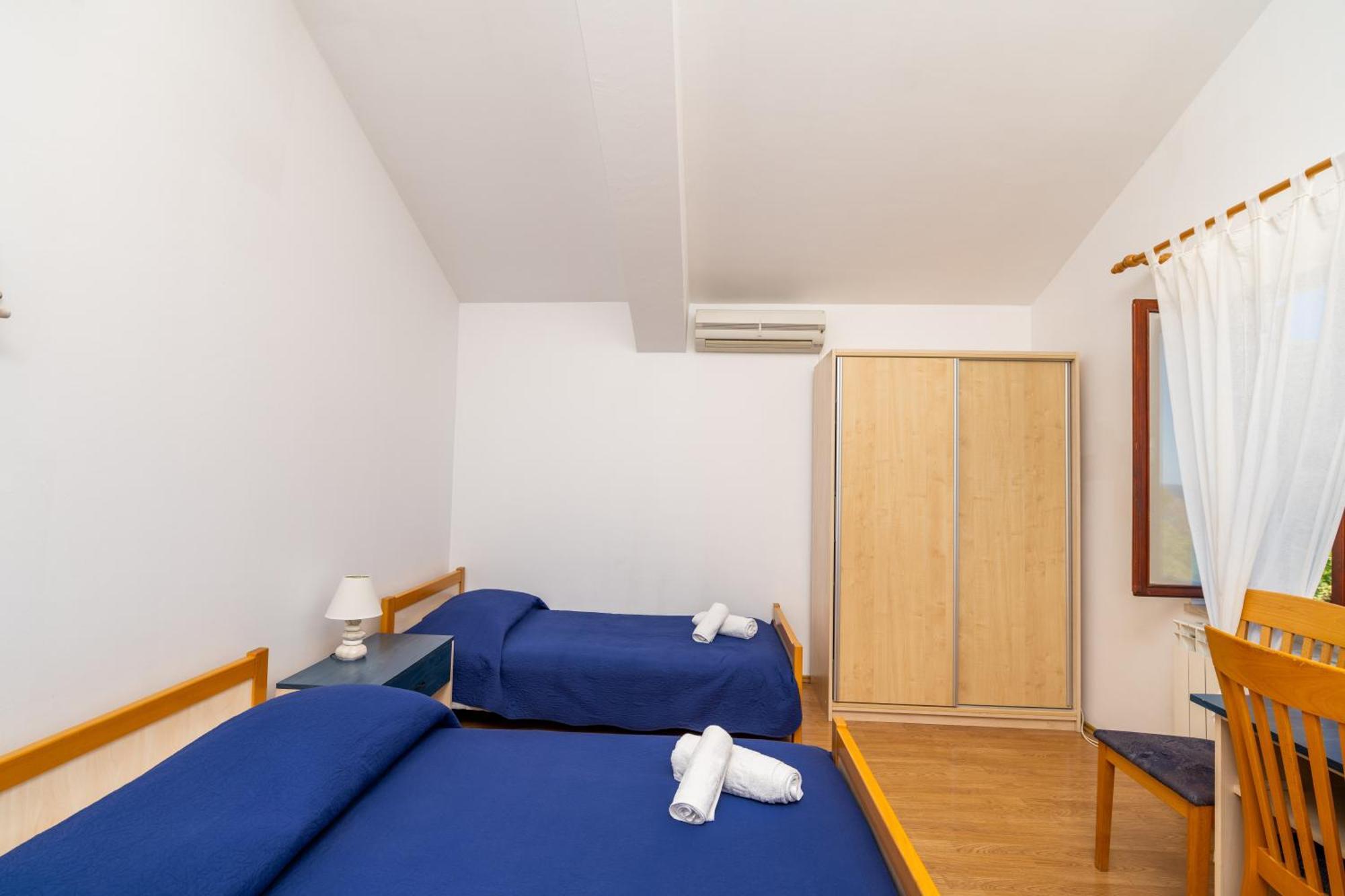 Sobe I Apartman Mareta Miholascica Eksteriør bilde